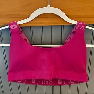 FIGS sport bra